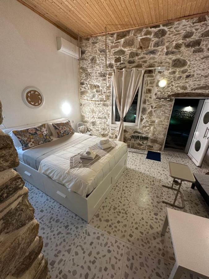 Отель Cocooning Blue House Elafonisi Vathi  Экстерьер фото