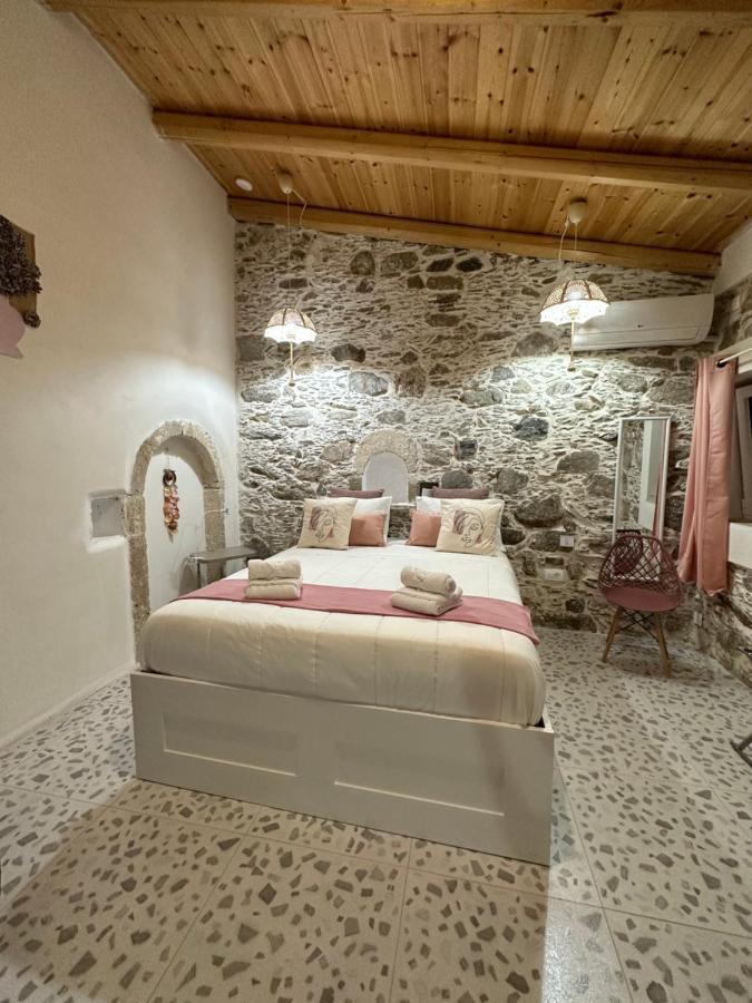 Отель Cocooning Blue House Elafonisi Vathi  Экстерьер фото